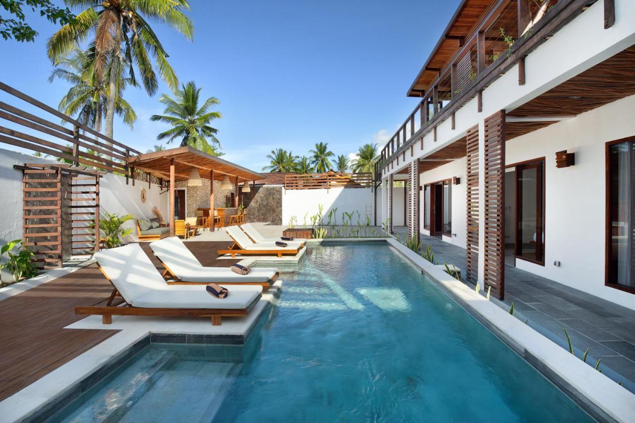 Villa Sakura. Luxury 3 Bedroom Villa. Selong Belanak Extérieur photo