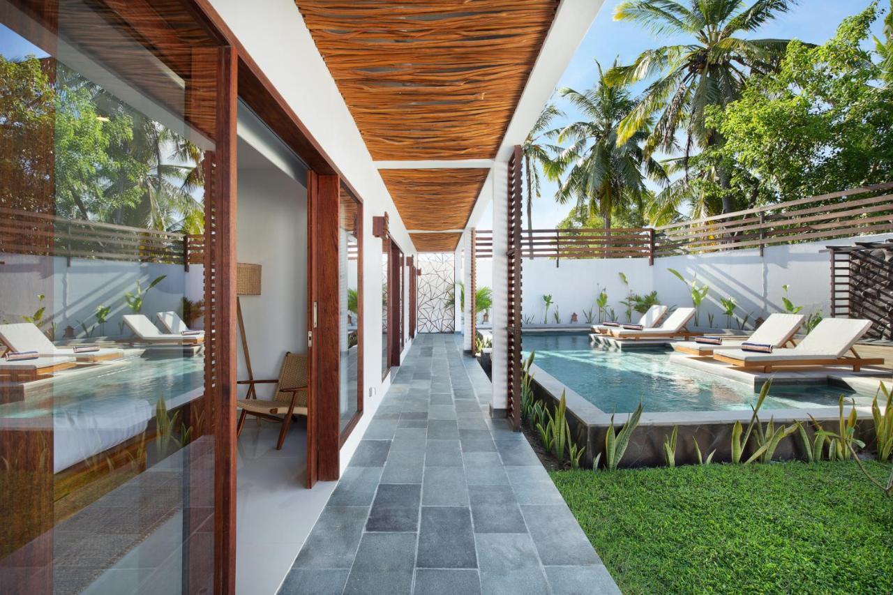 Villa Sakura. Luxury 3 Bedroom Villa. Selong Belanak Extérieur photo