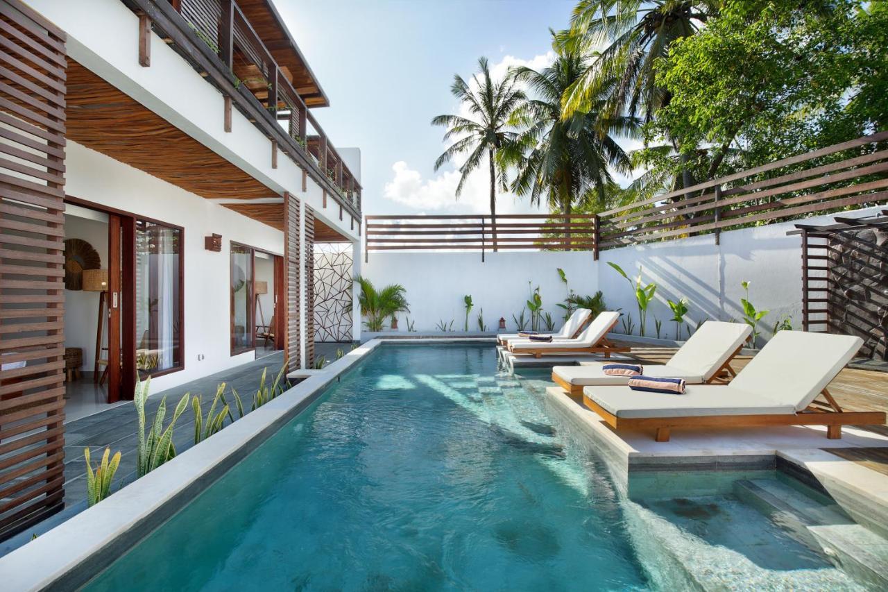 Villa Sakura. Luxury 3 Bedroom Villa. Selong Belanak Extérieur photo